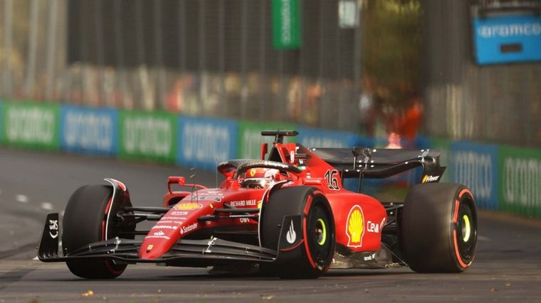 FOTO: Charles Leclerc le pone el sello a la primera jornada del GP de Australia