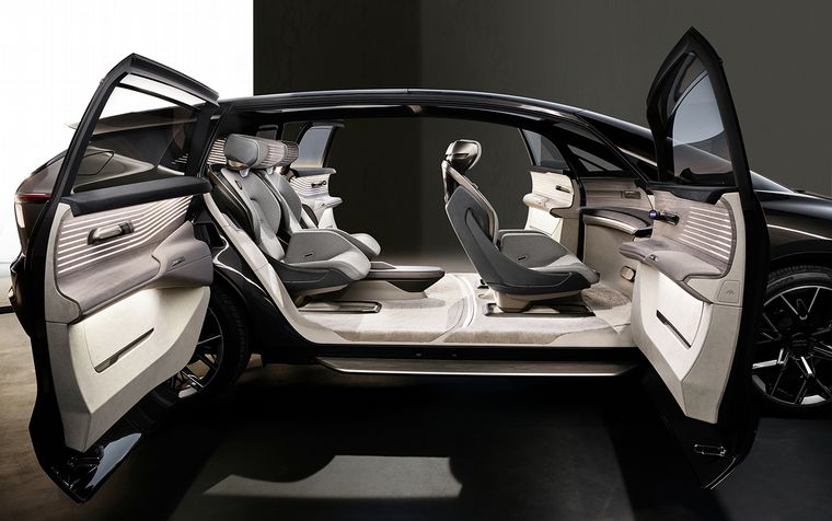 FOTO: Audi urbansphere concept: viajes espaciales en megaciudades.