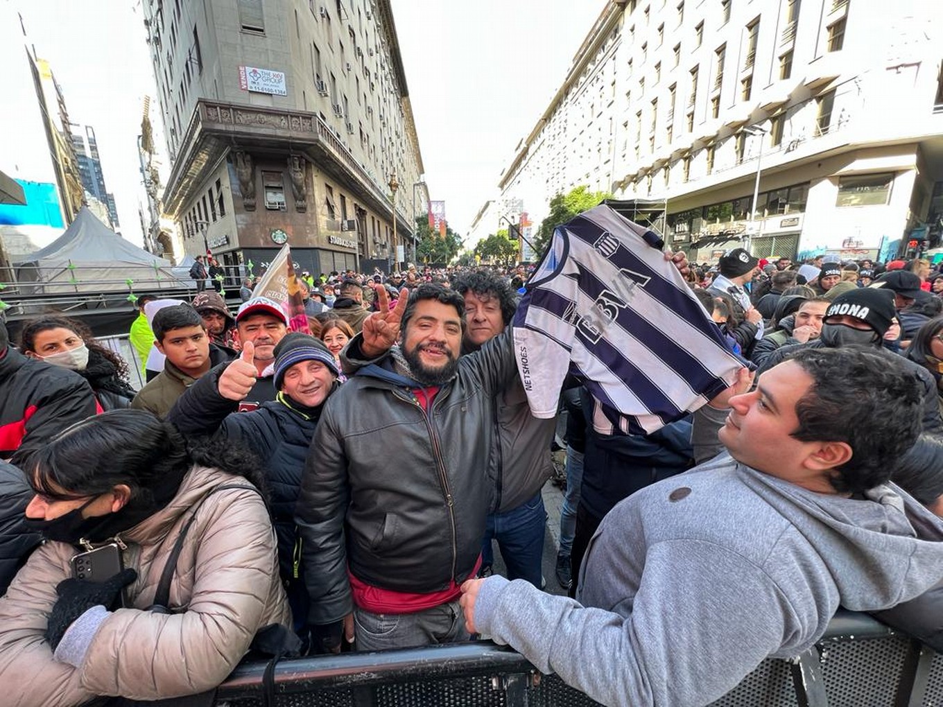 FOTO: Gran expectativa por el show del 