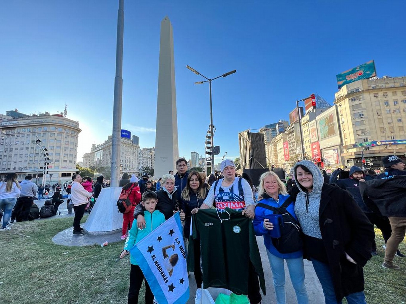 FOTO: La Popu y Cadena 3 transmitieron el evento de La Mona desde Buenos Aires.