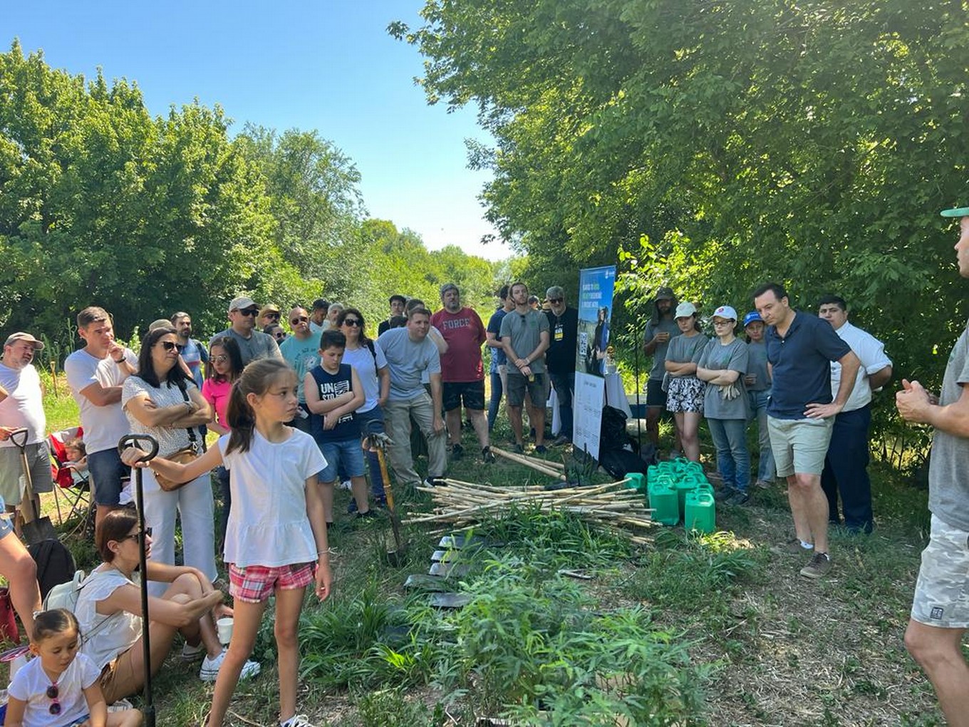 FOTO: Cadena 3 y Baum ya plantaron más de 3.000 árboles. (Foto: archivo)