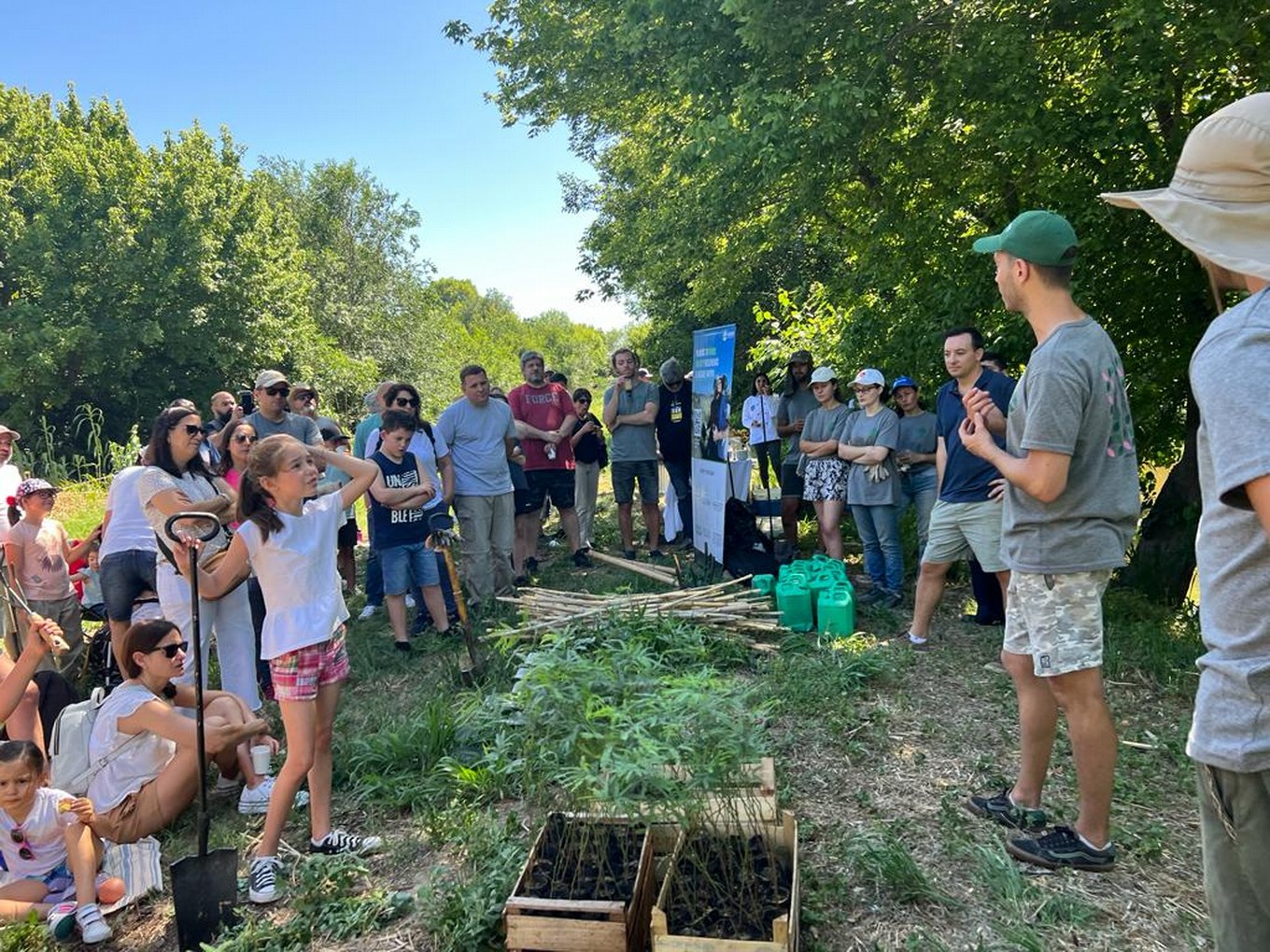 FOTO: Cadena 3 y Baum ya plantaron más de 3.000 árboles. (Foto: archivo)