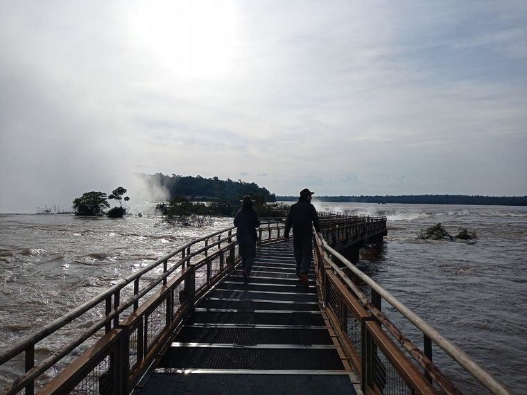 FOTO: Reabrió la pasarela de la Garganta del Diablo en las Cataratas del Iguazú.