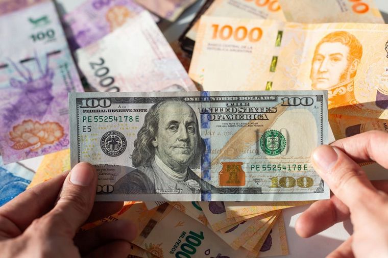 Política y Economía
